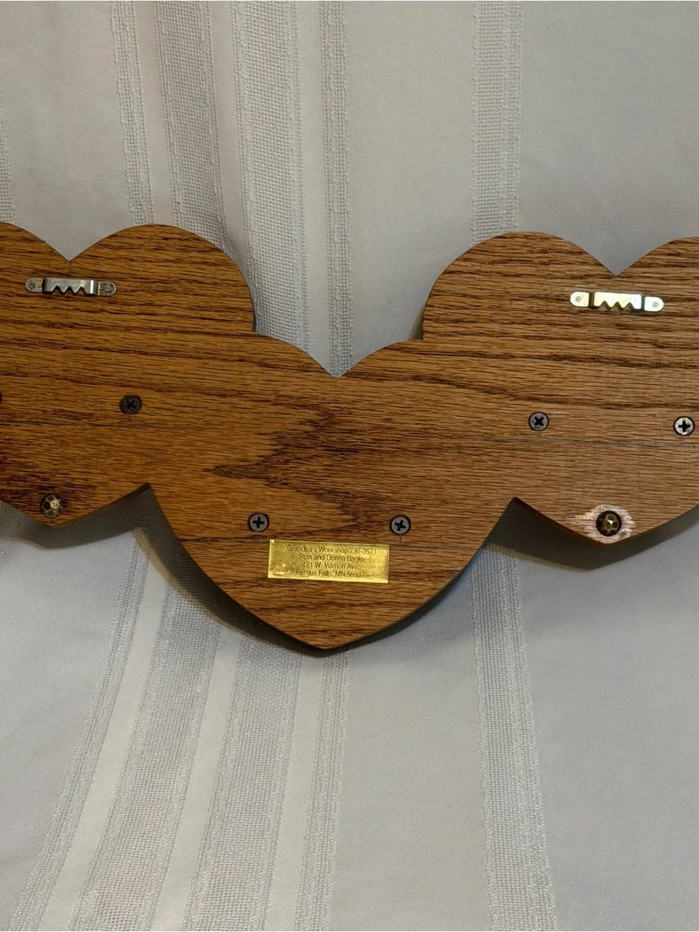 16” Vintage Oak Triple Heart Wall Shelf with Peg Hooks Rustic Country Home Decor